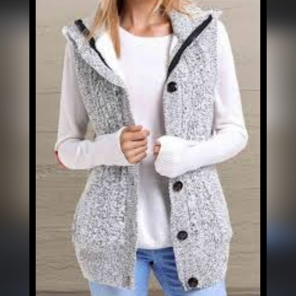 Cavalini Sweater Vest hoodie Super Cozy Zipper and button closure size M Winter